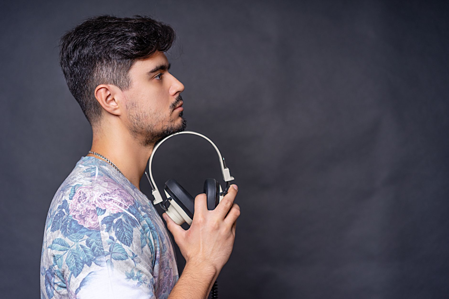 5. What Listeners Say: The Impact of Hearing Peer Voices
